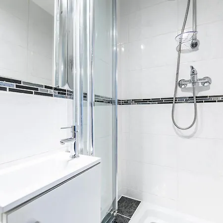 Charmant Appartement Paris Daire