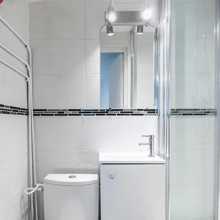 Daire Charmant Appartement Paris *
